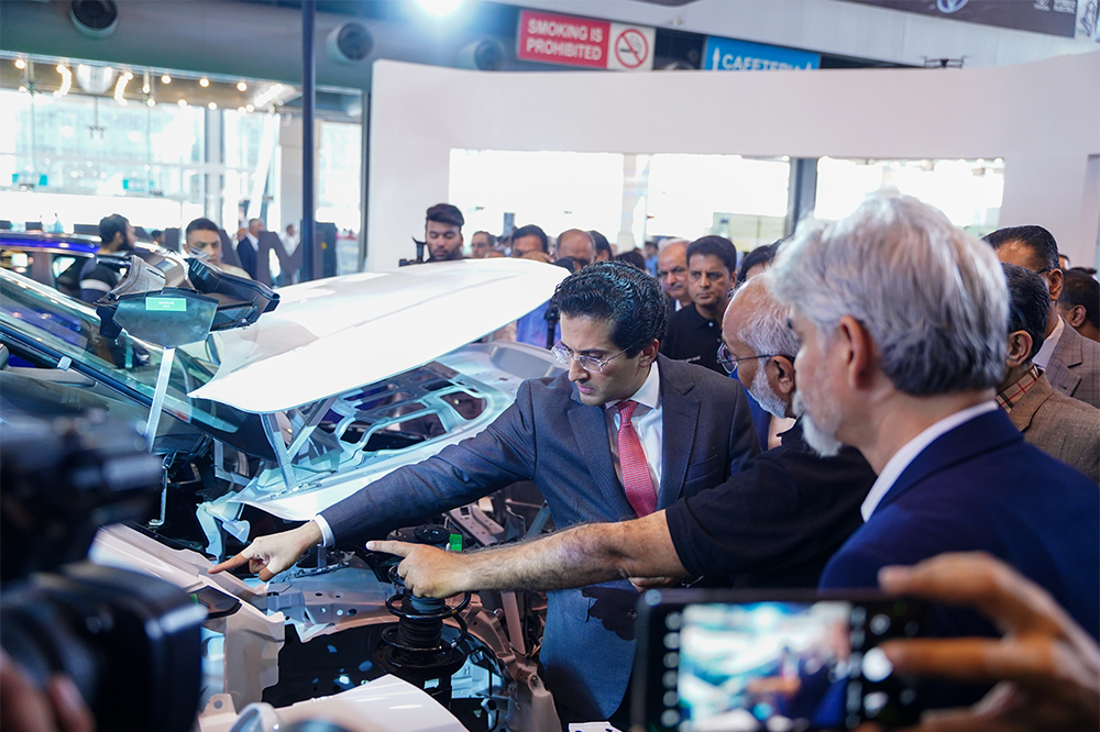  Minister Visit at Stalls